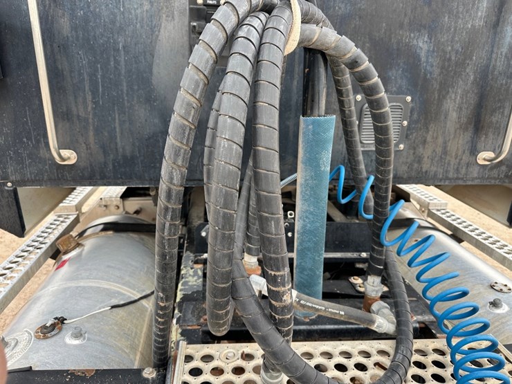 2013-western-star-4900-image-7