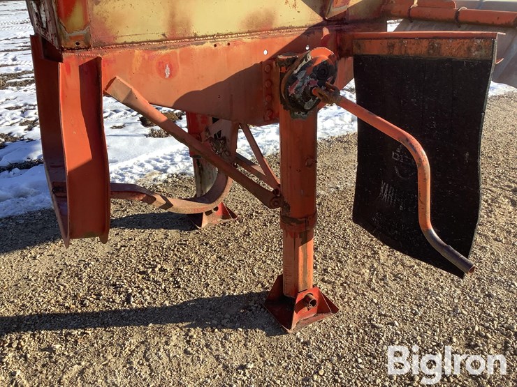 1968-fruehauf-trailer-image-11