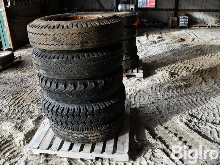 pallet-of-tires-image-8