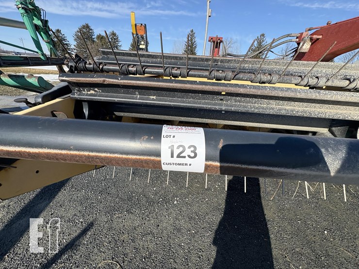 new-holland-1475-image-11