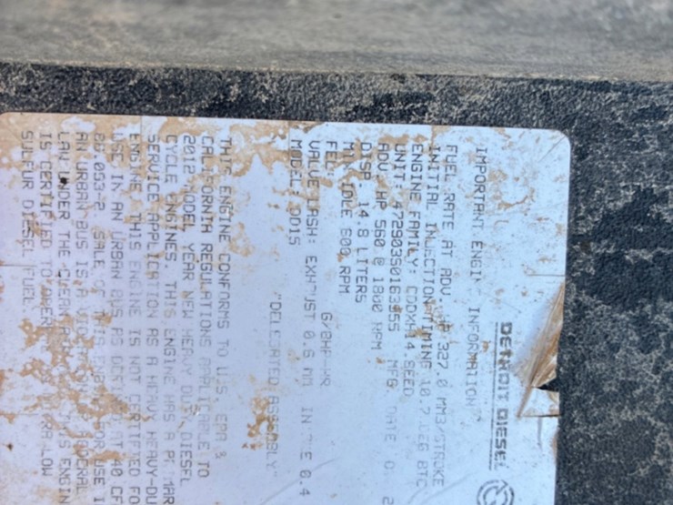 2014-freightliner-coronado-122-sd-image-14