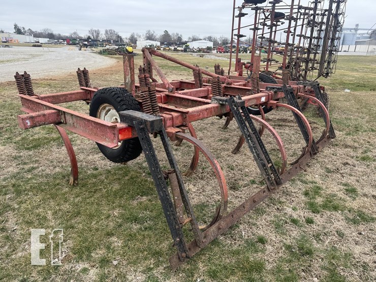 1983-bush-hog-12-image-7