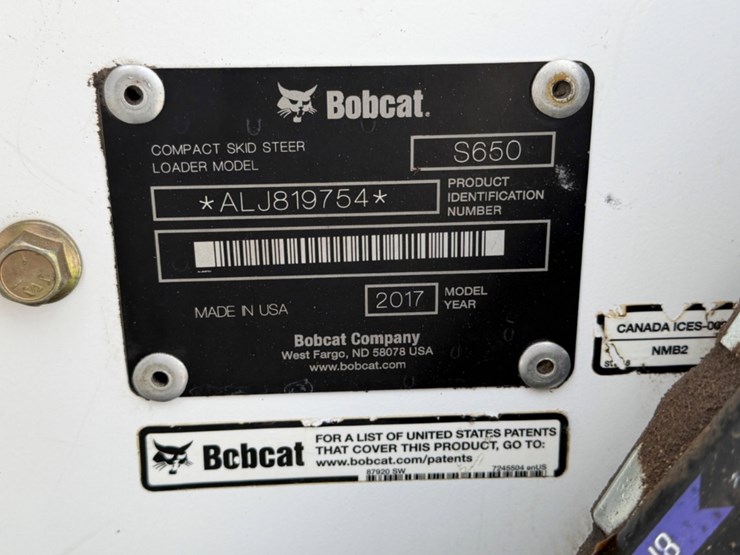 2017-bobcat-s650-image-12