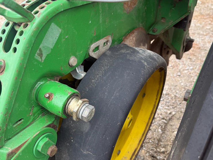 john-deere-7200-image-19