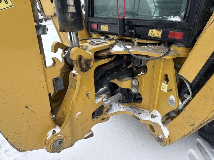 caterpillar-420f-image-20