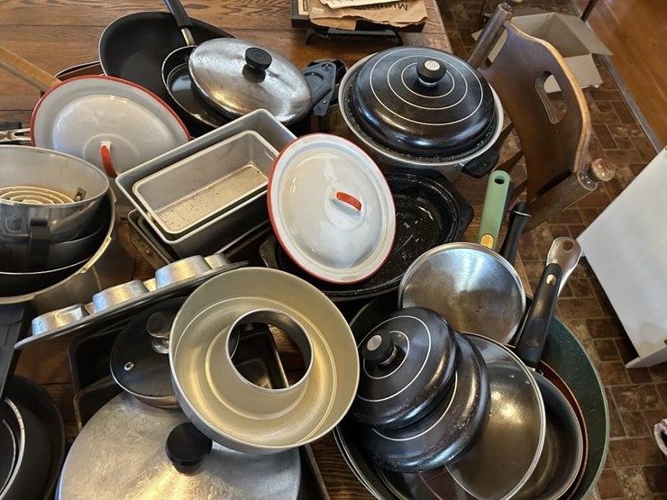 misc.-pots-&-pans-image-8