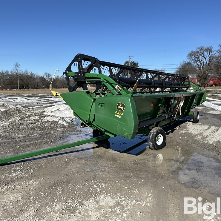 2008 JOHN DEERE 630F