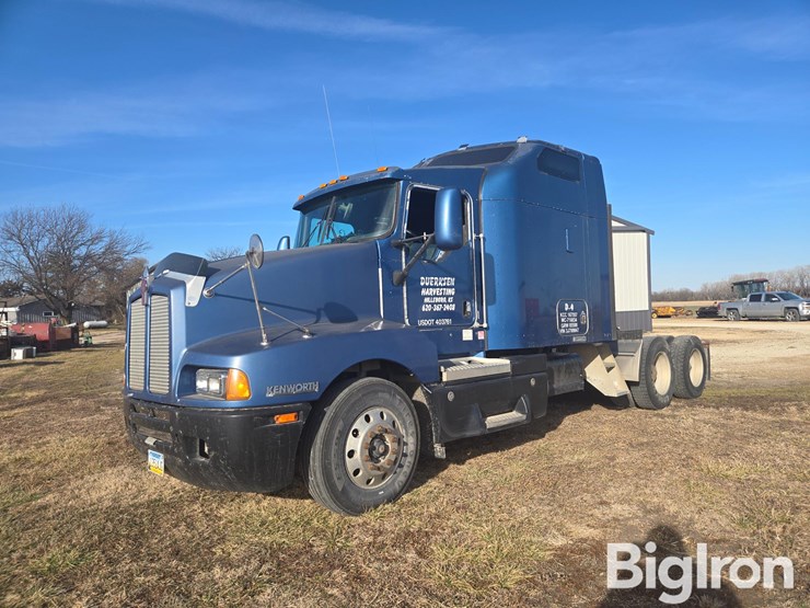 2003-kenworth-t600-image-1