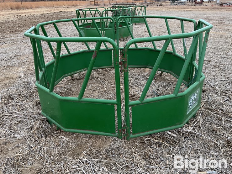 hw-foldable-bale-feeder-image-4