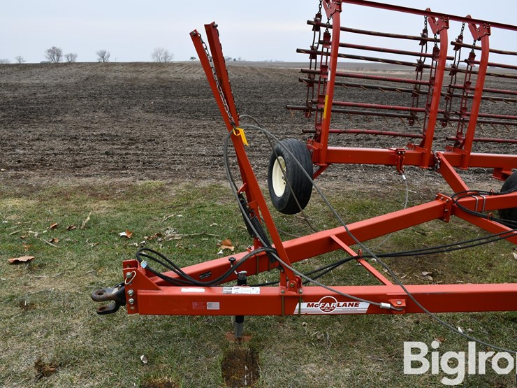 mcfarlane-hdl-10-34-44-34'-8-bar-spike-tooth-harrow-image-13