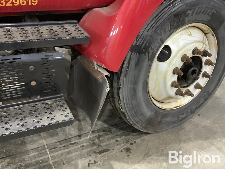 2012-ford-f750-xlt-image-11