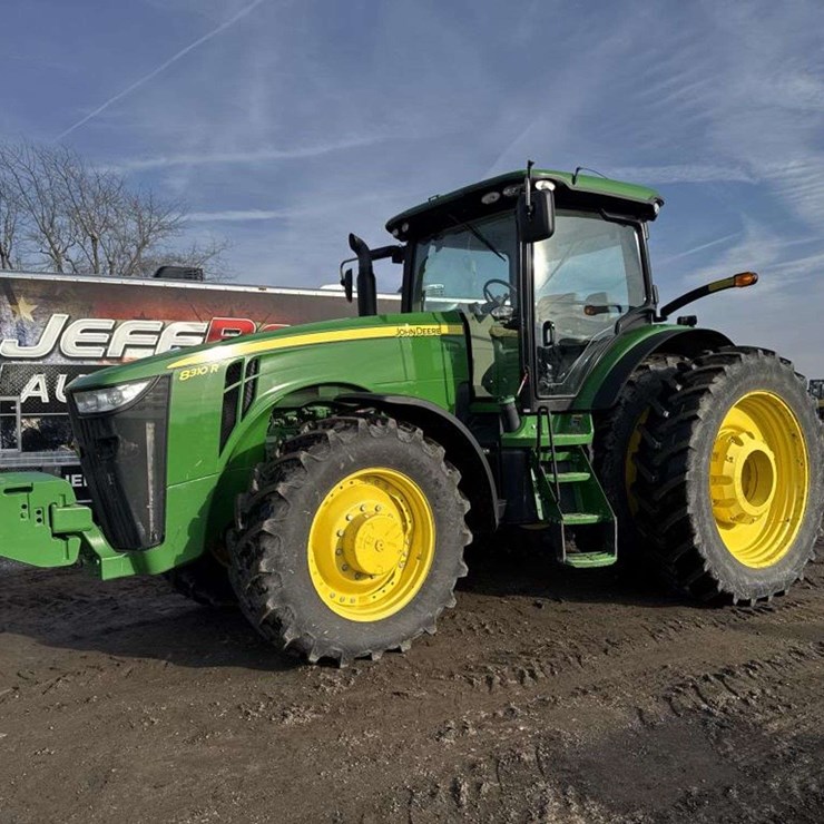 JOHN DEERE 8310R