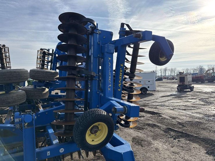 landoll-8450-44-vt-plus-disc.-image-10