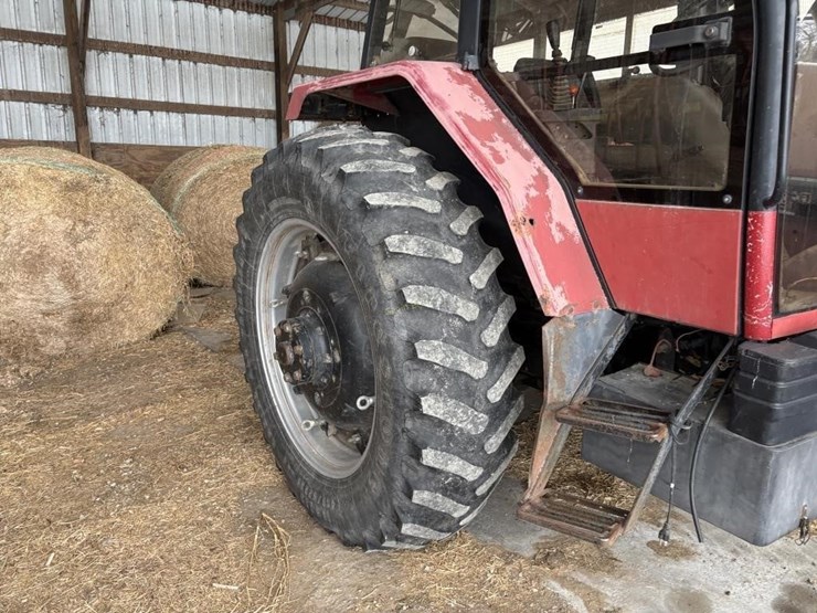 case-ih-5130-image-4