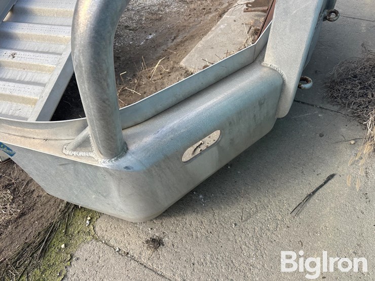 peterbilt-386-image-10