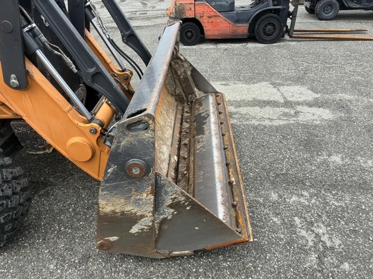 2021-case-570n-ep-image-6