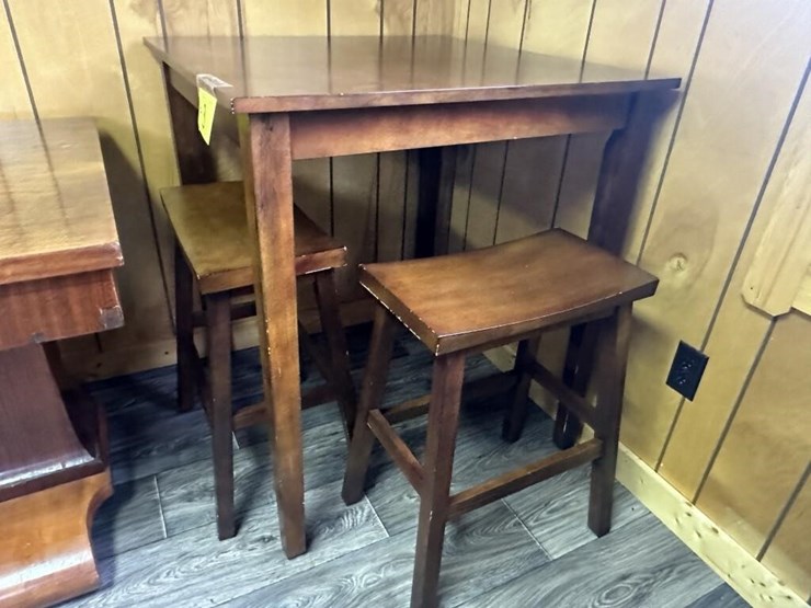 dining-table-&-stools-image-5