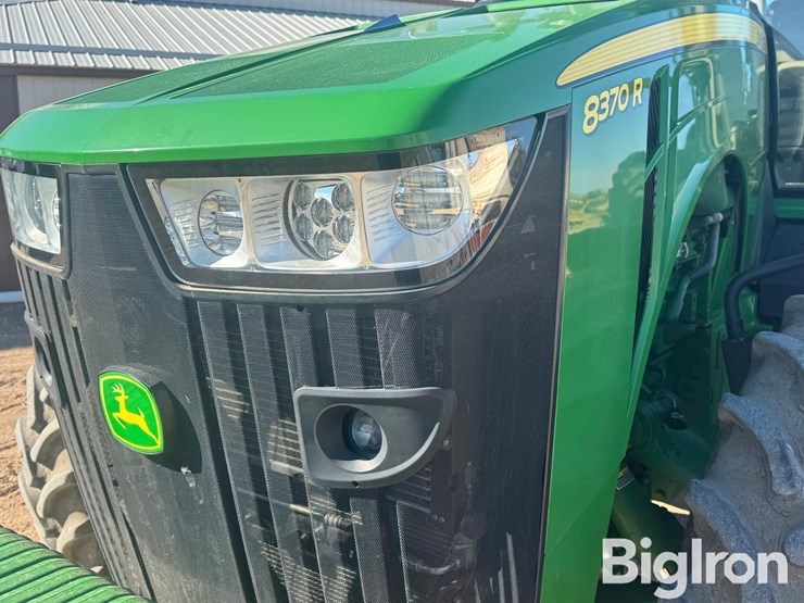 2017-john-deere-8370r-image-9