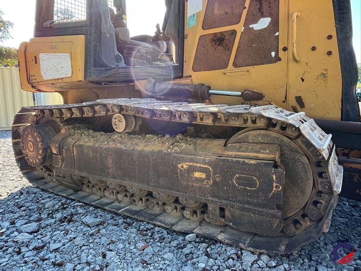 2017-caterpillar-d5k2-xl-image-12