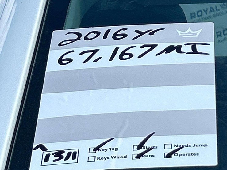 2016-chevrolet-silverado-1500-image-31