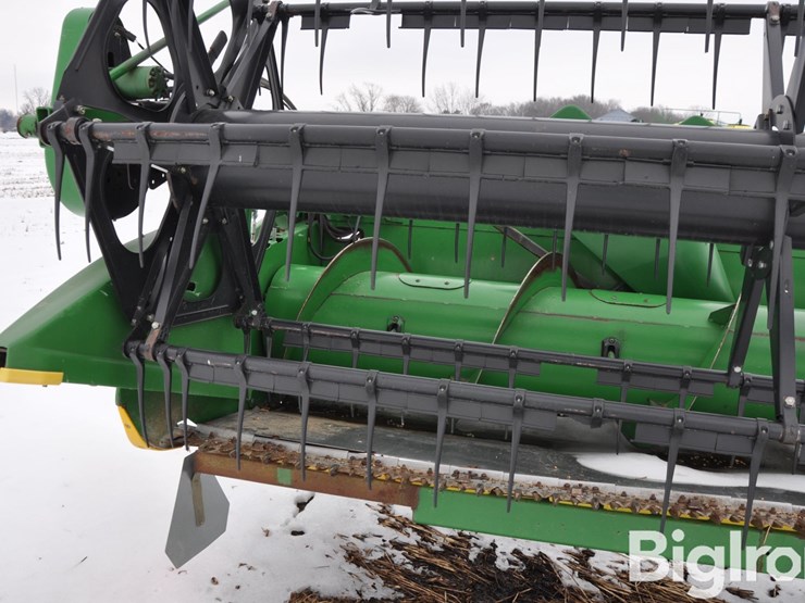 john-deere-635f-image-10