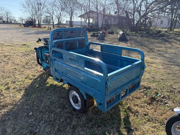 iranch-iret13-3-wheel-dump-cart-2025-image-5