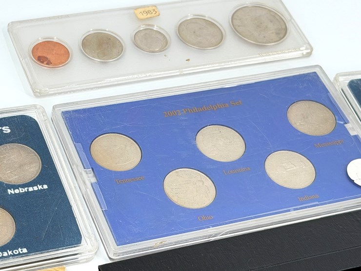#24350-•-miscellaneous-coin-sets-image-4