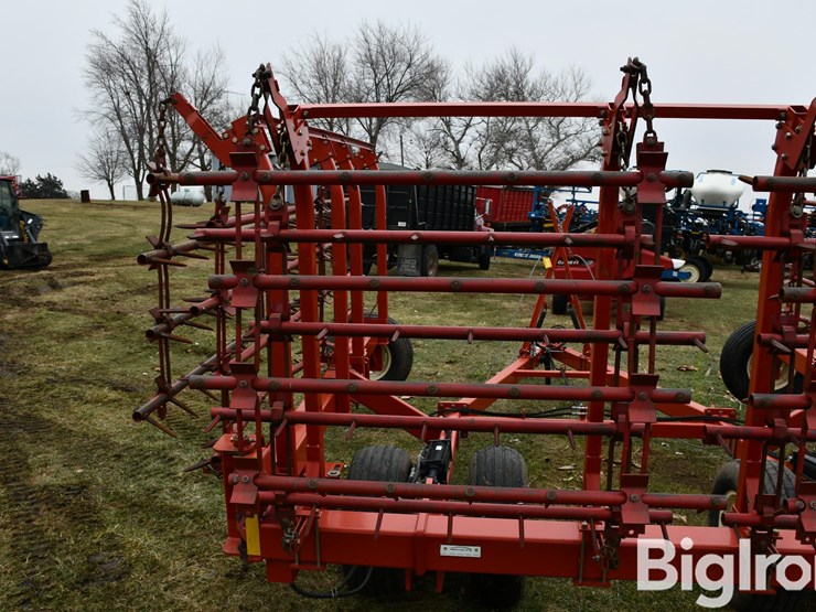 mcfarlane-hdl-10-34-44-34'-8-bar-spike-tooth-harrow-image-19