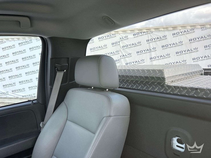 2016-chevrolet-silverado-1500-image-21