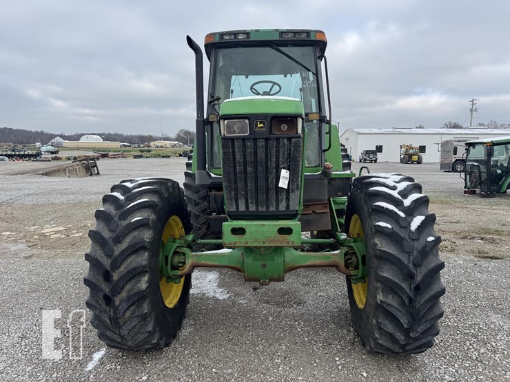 1997-john-deere-7810-image-2