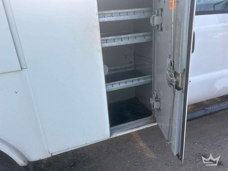 2009-ford-f450-image-21