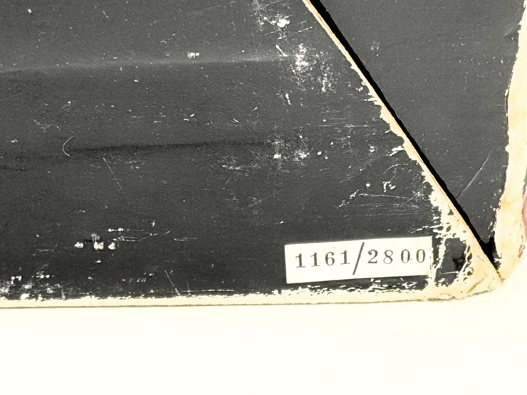 #1055-•-batman-dc-direct-vampire-statue-image-20