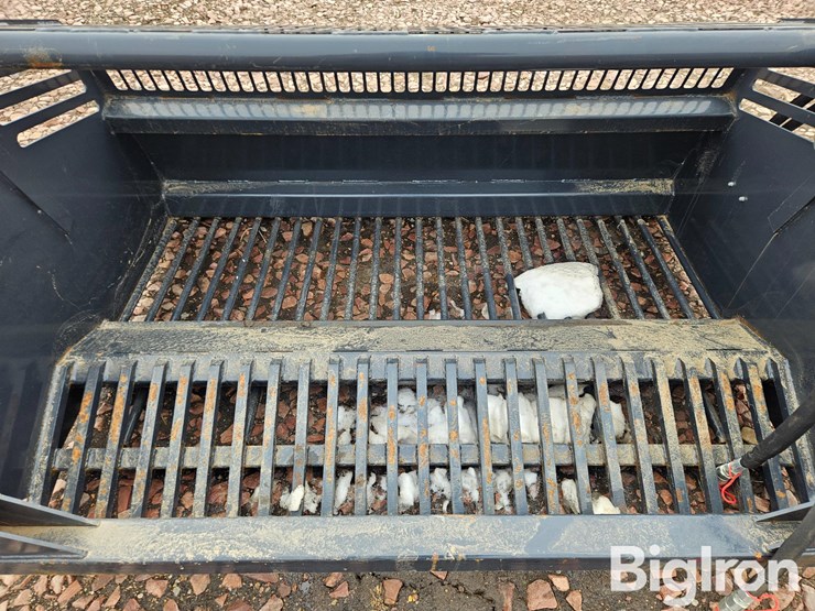 2024-land-honor-rp-12-72w-hydraulic-rock-bucket-skid-steer-attachment-image-10