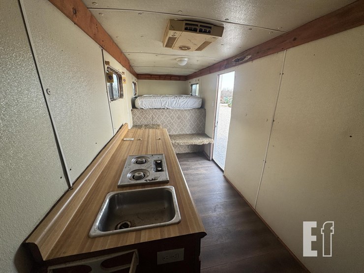 valley-trailer-image-9