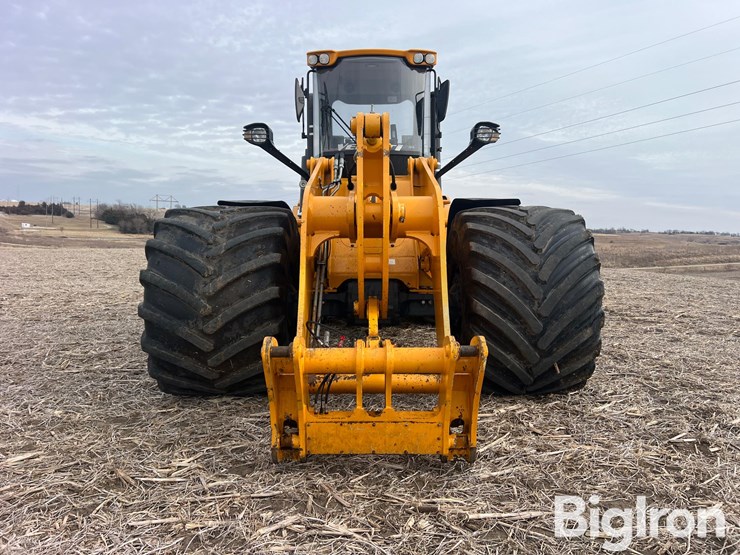 2019-venieri-18.63b-wheel-loader-image-2