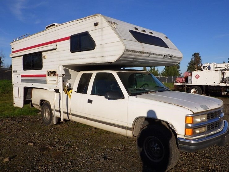 1998-chevrolet-2500-image-3