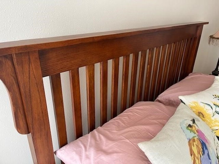 wooden-bedroom-set-image-3