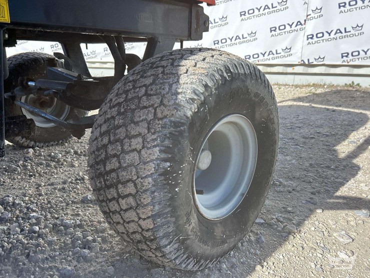 jacobsen-lf510-5-gang-100in.-commercial-reel-mower-image-32