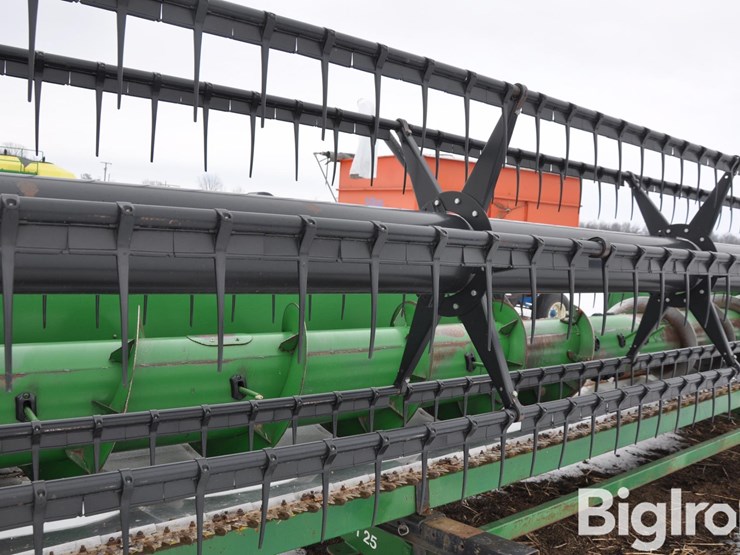 john-deere-635f-image-14