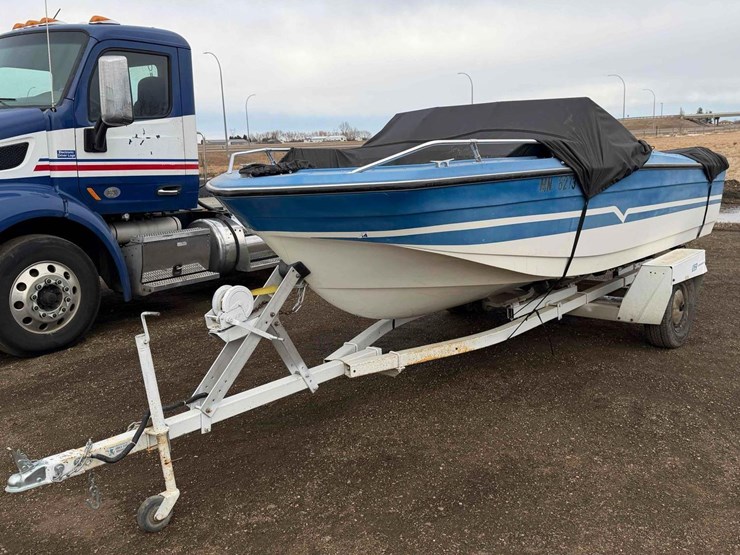 1977-larson-sport-boat-image-1