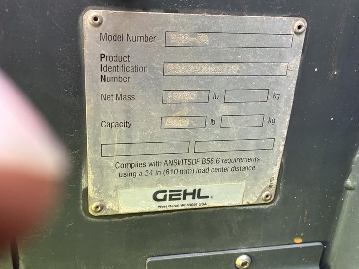 2014-gehl-rs6-34-image-20