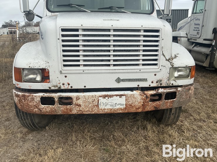 1993-international-4900-image-14