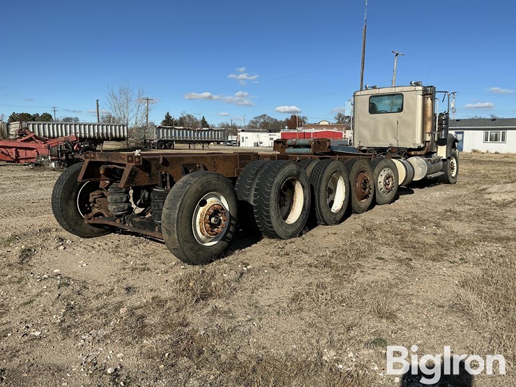 2001-international-2001-image-5