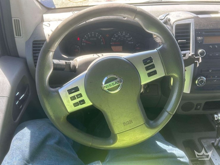 2014-nissan-frontier-image-17