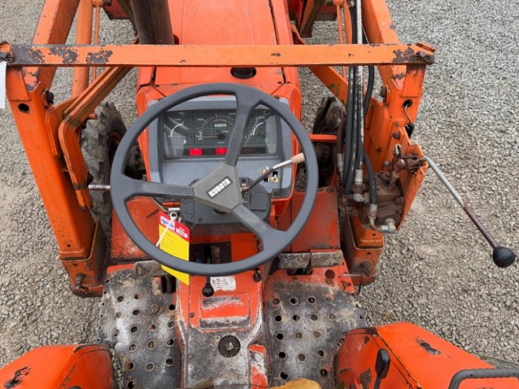kubota-l2550-image-9