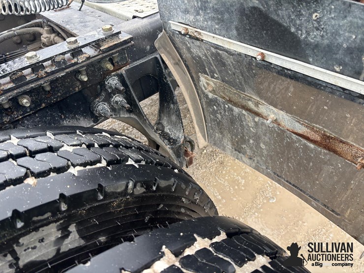 2014-international-prostar-image-20