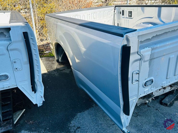 2017-ford-8-ft-image-5