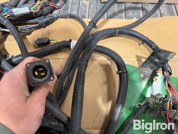 case-to-john-deere-planter-conversion-wiring-harness-image-9