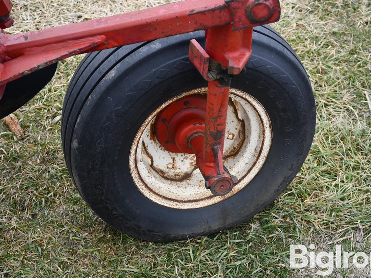 international-720-image-20