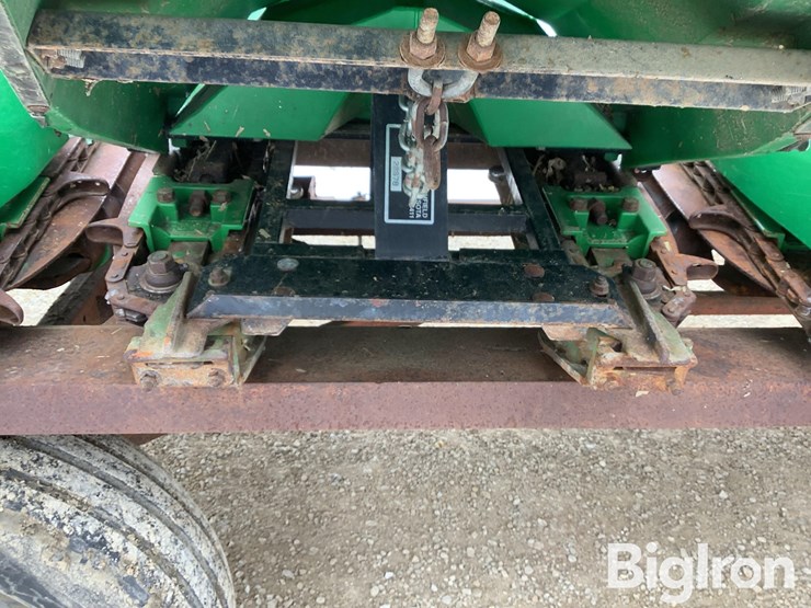john-deere-843-image-16